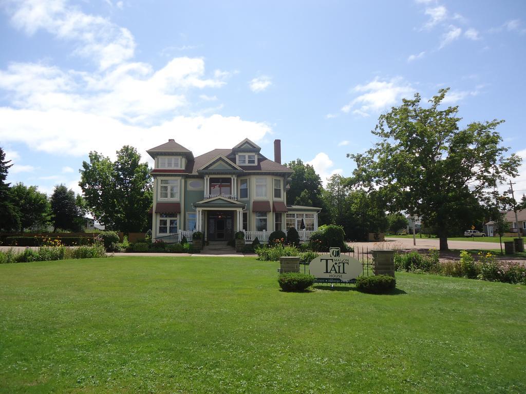 Maison Tait House Hotel Shediac Exterior photo
